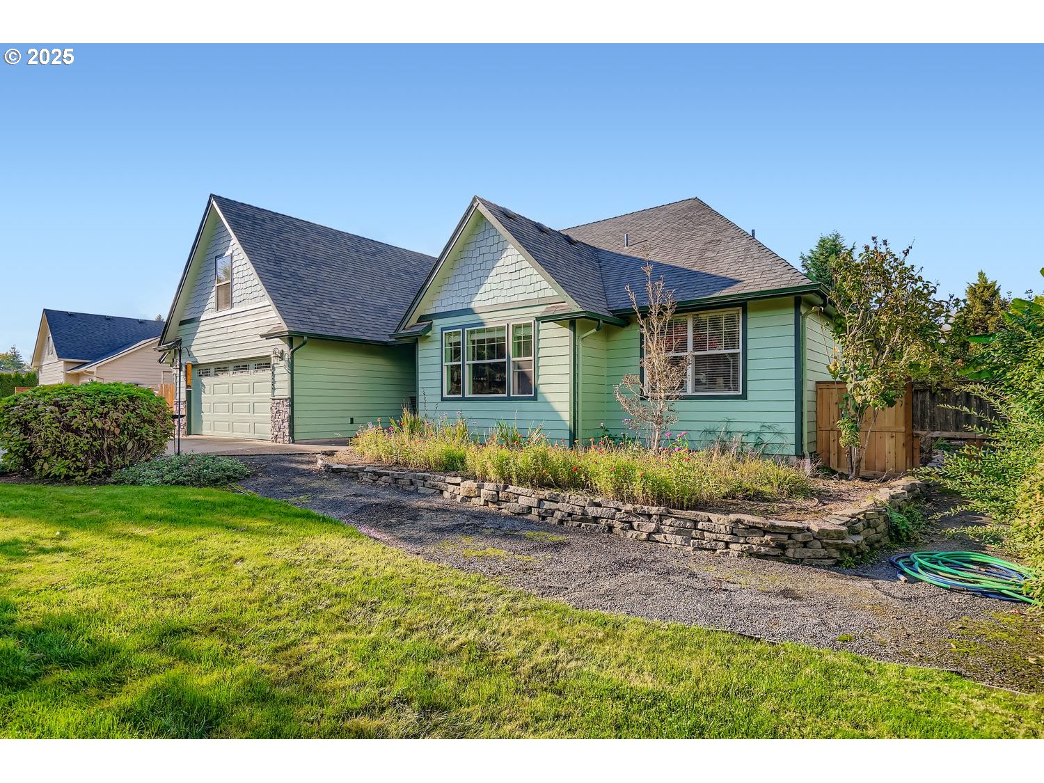 4135 Northwest Alder Avenue Albany, OR 97321 - Photo 3 of 29