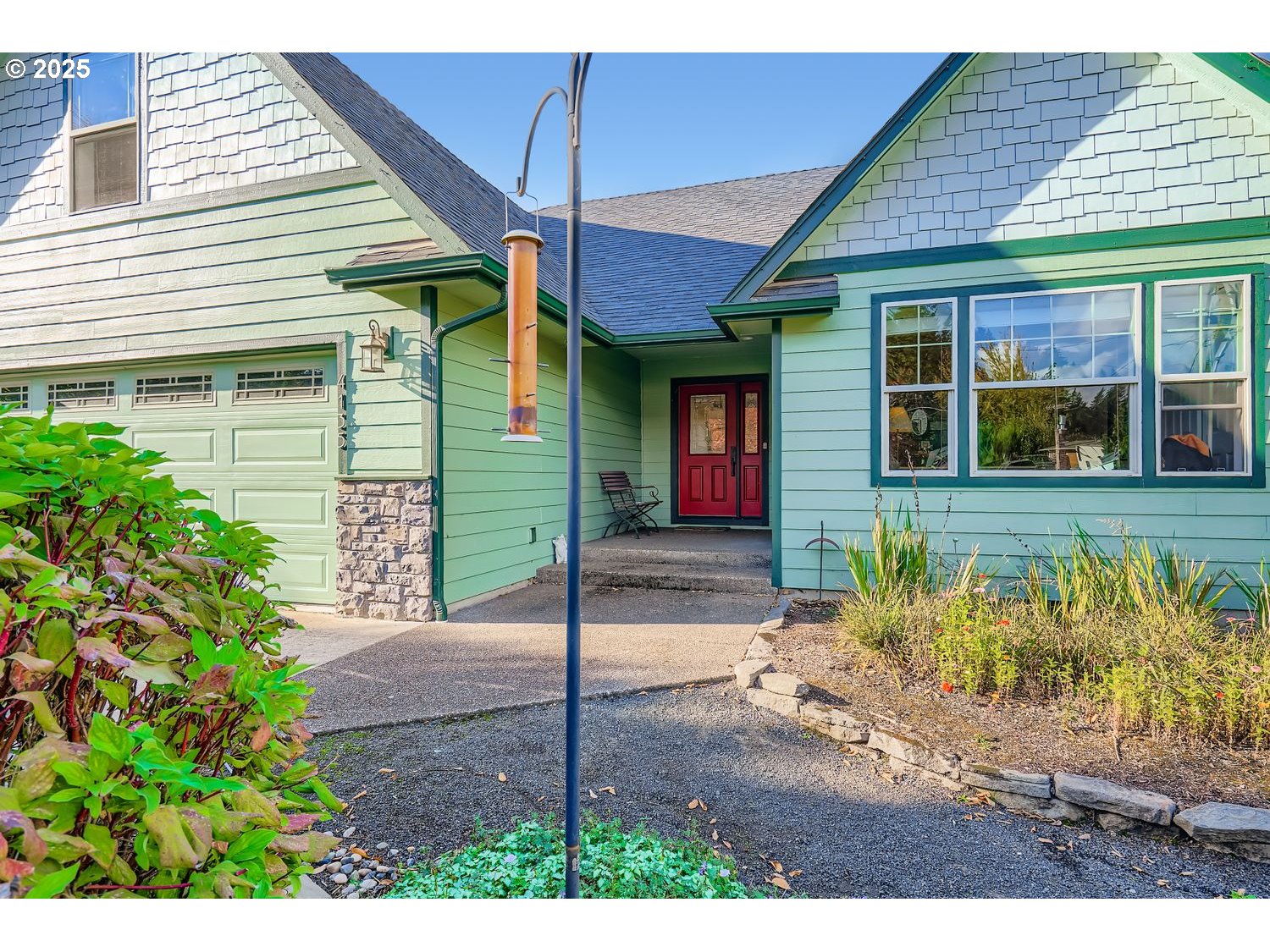 4135 Northwest Alder Avenue Albany, OR 97321 - Photo 4 of 29