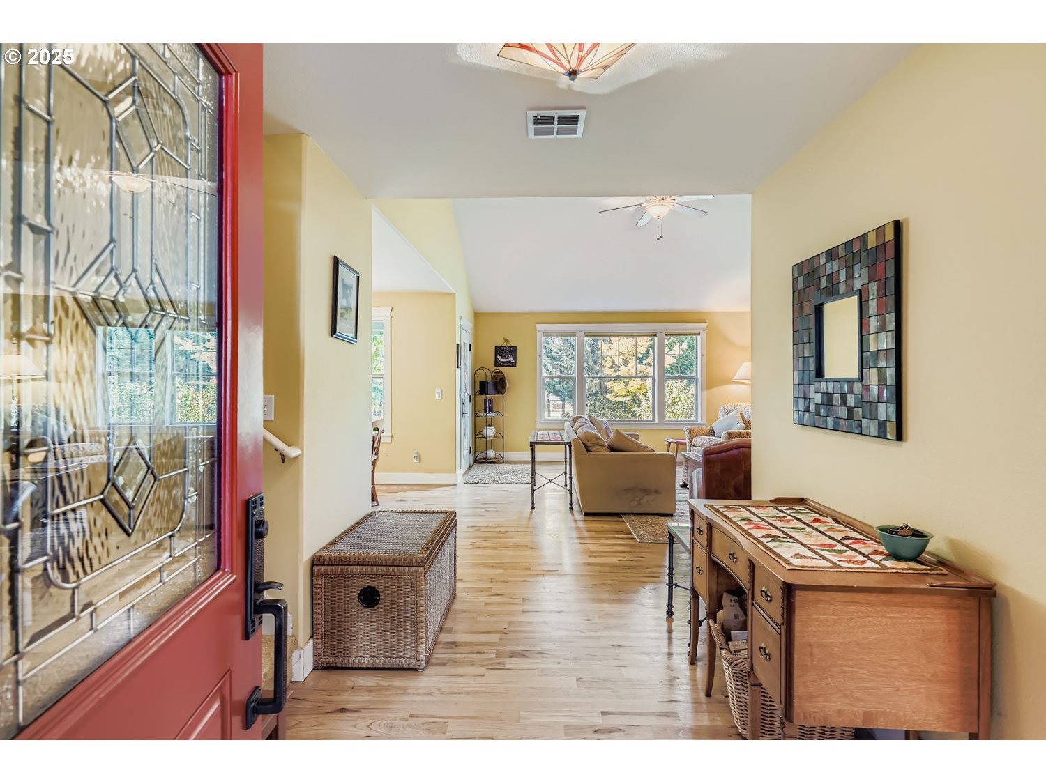 4135 Northwest Alder Avenue Albany, OR 97321 - Photo 5 of 29