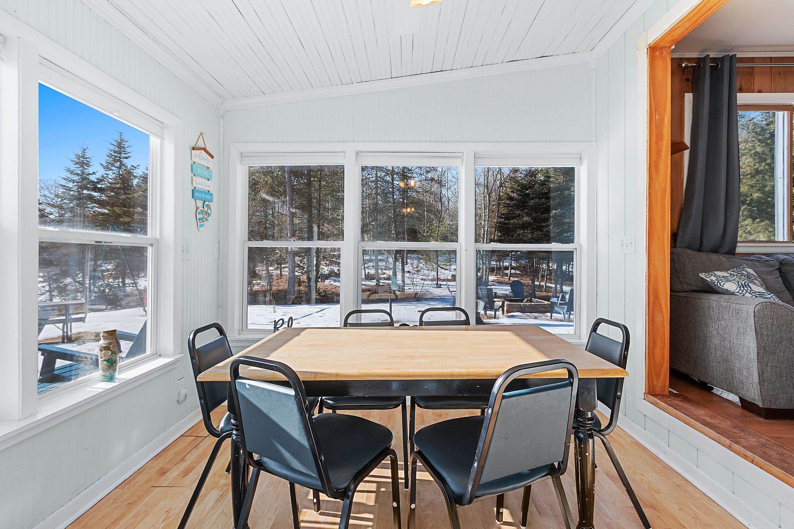 14482 Parkway Road Crivitz, WI 54114 - Photo 14 of 45