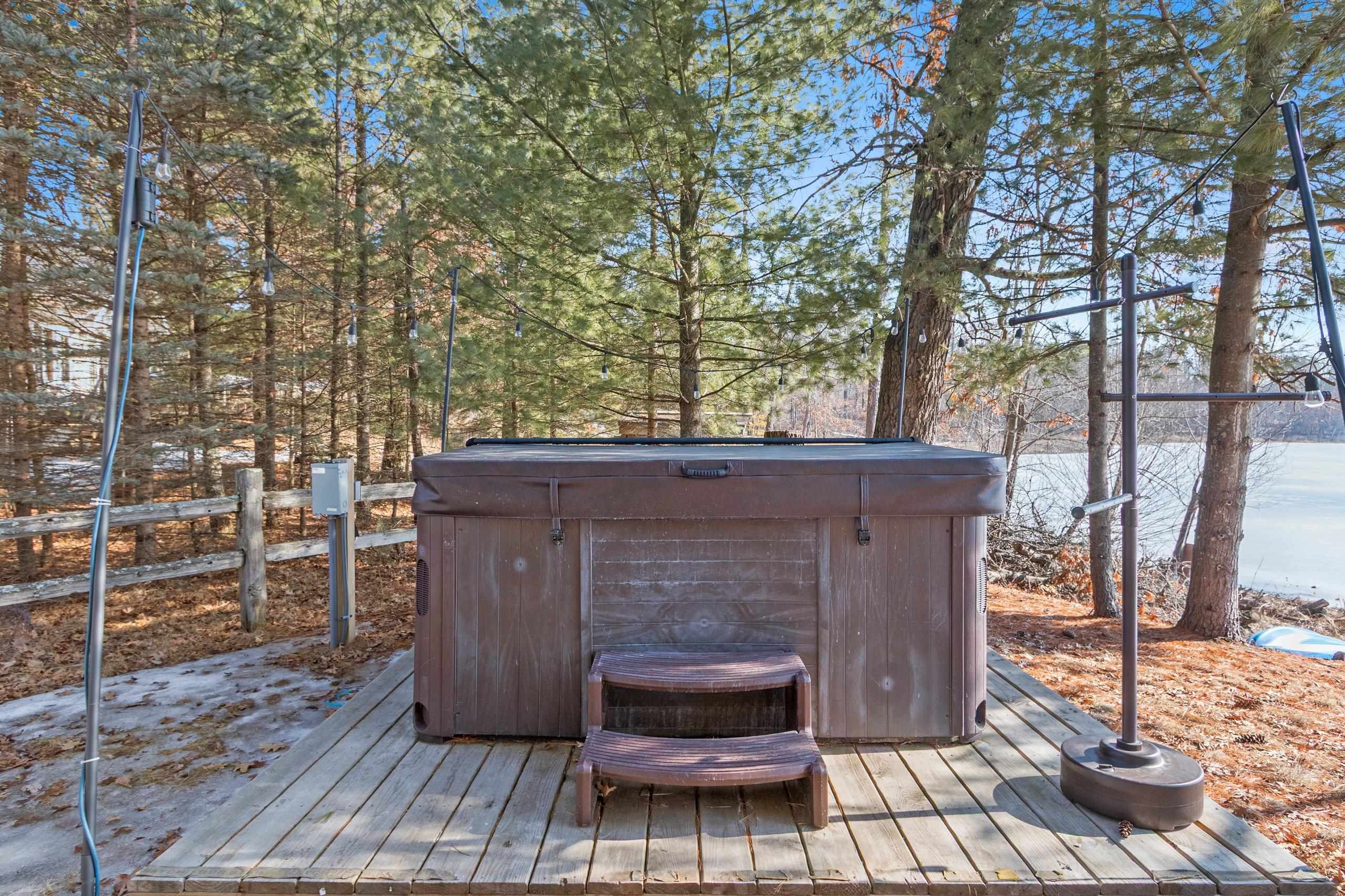 14482 Parkway Road Crivitz, WI 54114 - Photo 29 of 45