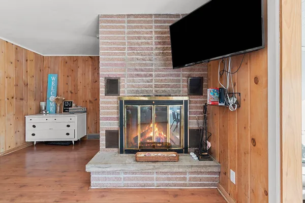 $350,000 | 14482 Parkway Road, Crivitz, WI 54114