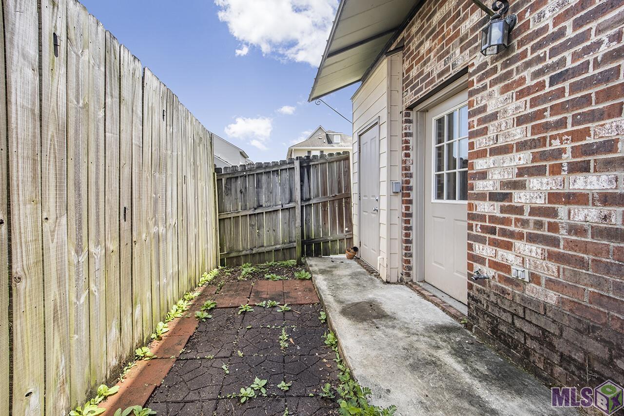 2405 Brightside Drive, Unit 9 Baton Rouge, LA 70820 - Photo 12 of 12 Gallery Image 12