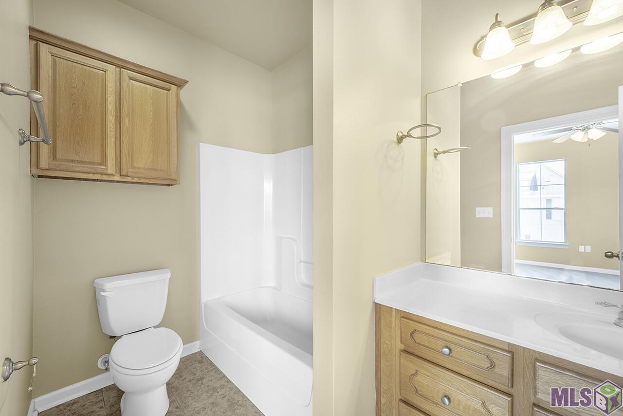 2405 Brightside Drive, Unit 9 Baton Rouge, LA 70820 - Photo 7 of 12 Gallery Image 7