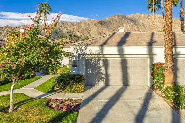 $575,000 | 54781 Oak-Hill, La Quinta, CA 92253