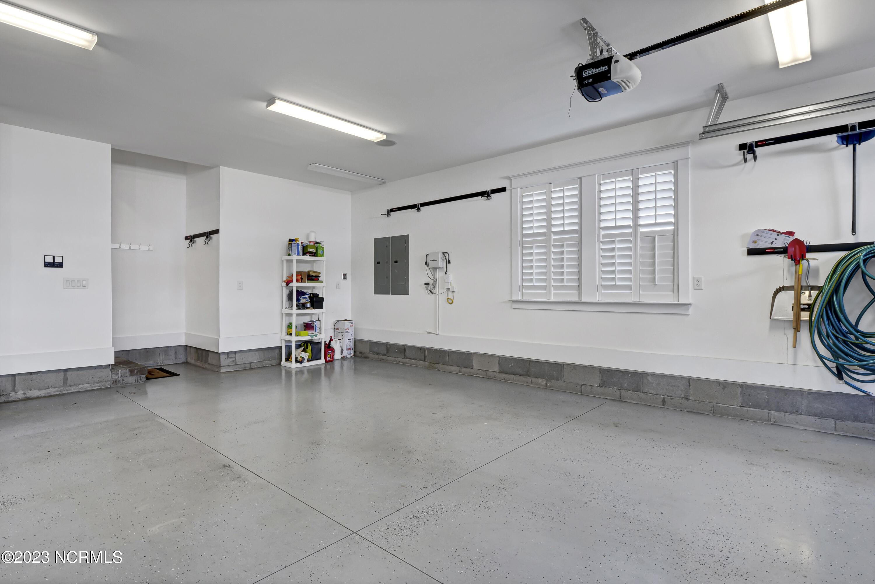 5421 Orton Point Road Wilmington, NC 28403 - Photo 62 of 92 2 car garage