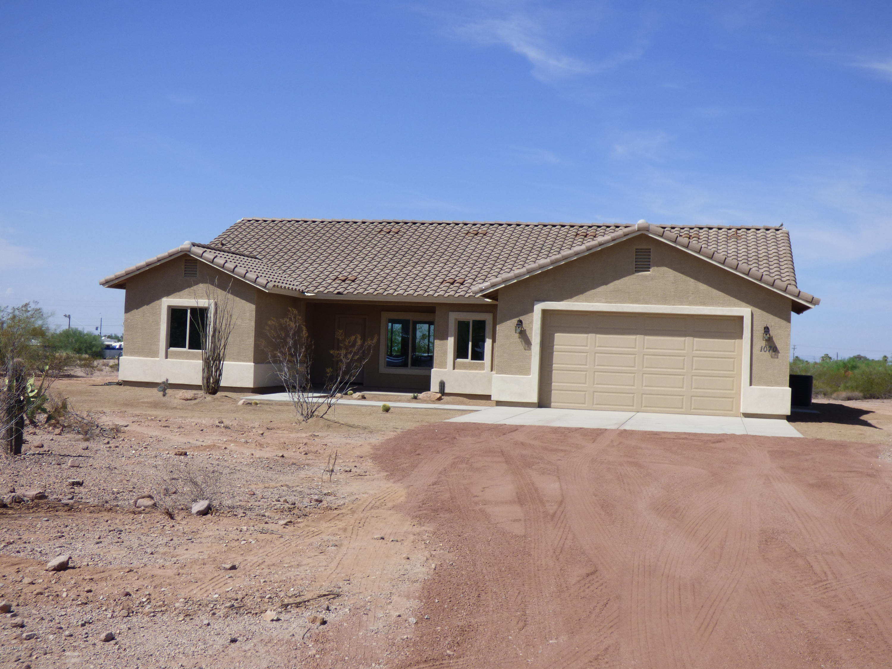 1070 South Vista Road Apache Junction, AZ 85119 - Photo 17 of 29 P1050567