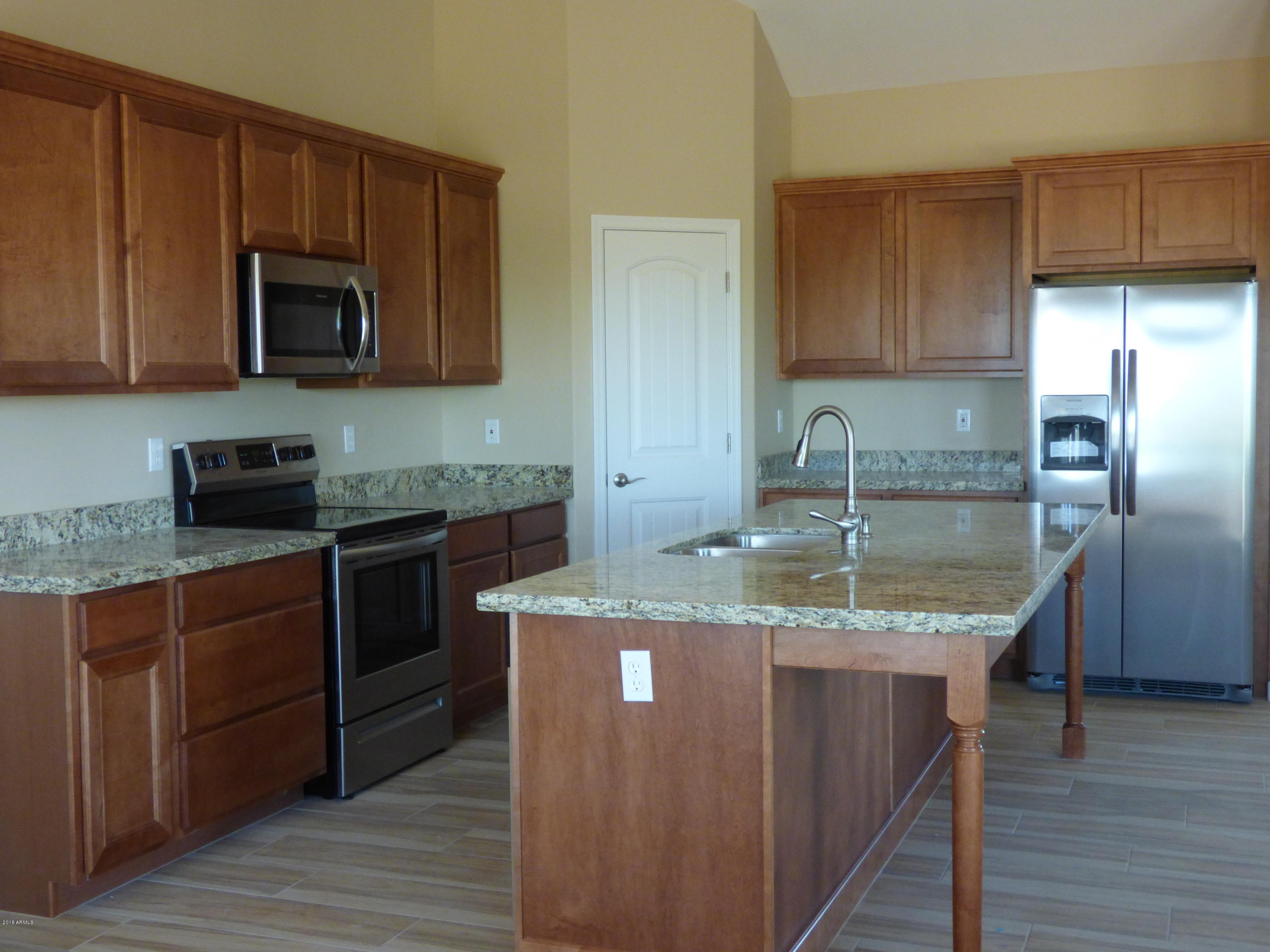 1070 South Vista Road Apache Junction, AZ 85119 - Photo 8 of 29 P1050580