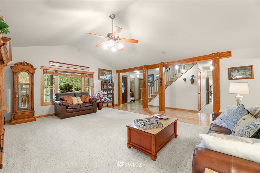 7304 Goodwin Road Everson, WA 98247 - Photo 3 of 40