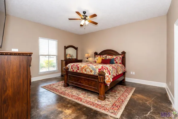 $739,900 | 12148 Highway 73, Geismar, LA 70734