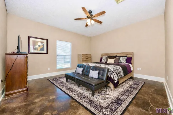 $739,900 | 12148 Highway 73, Geismar, LA 70734