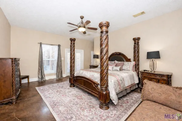 $739,900 | 12148 Highway 73, Geismar, LA 70734