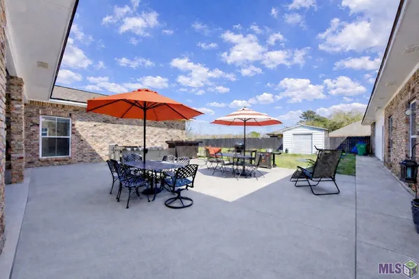 $739,900 | 12148 Highway 73, Geismar, LA 70734