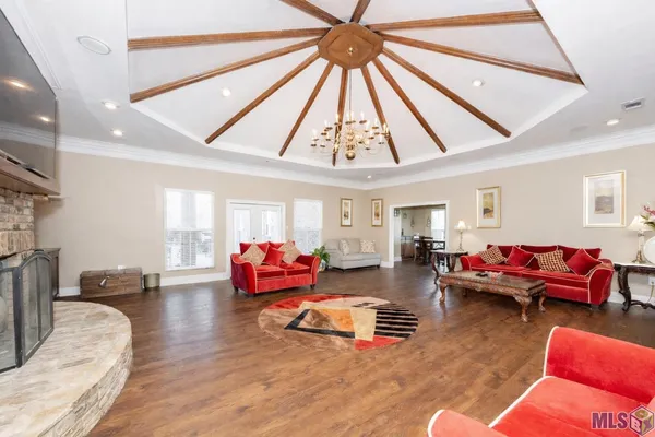 $739,900 | 12148 Highway 73, Geismar, LA 70734