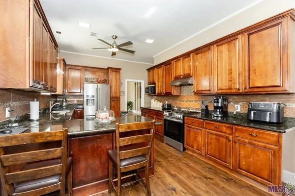 $739,900 | 12148 Highway 73, Geismar, LA 70734