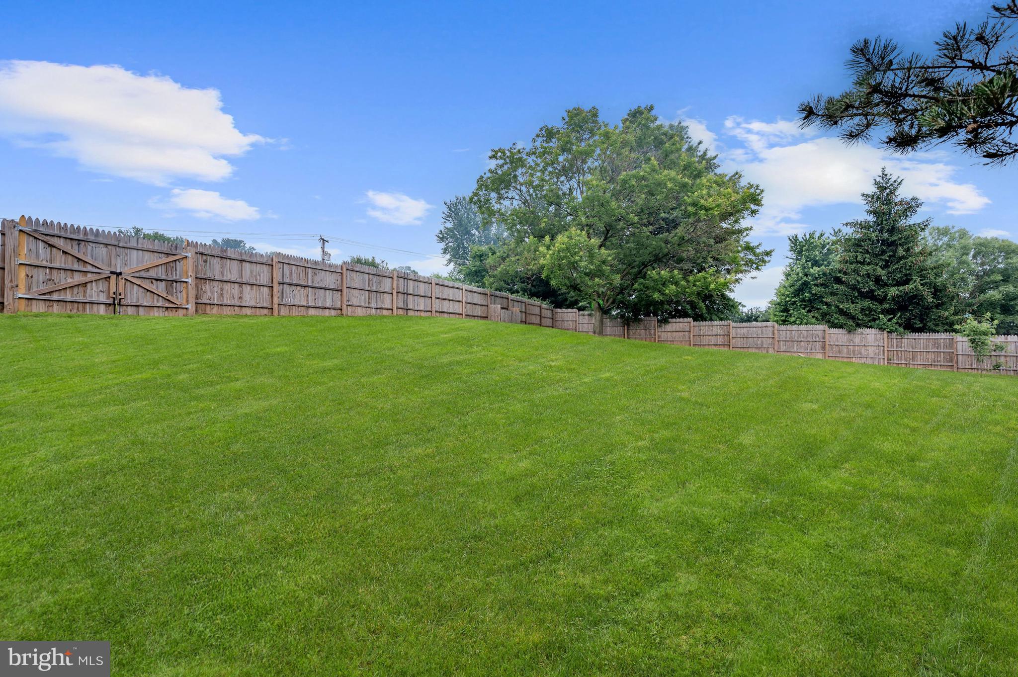297 Hahn Road Westminster, MD 21157 - Photo 31 of 40 Fenced Backyard