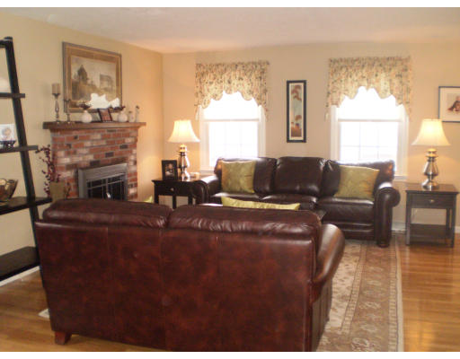 13 Jionzo Road Milford, MA 01757 - Photo 6 of 15 Gallery Image 6