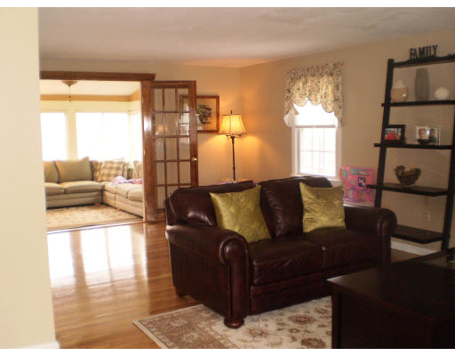 13 Jionzo Road Milford, MA 01757 - Photo 7 of 15 Gallery Image 7