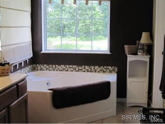 4394 Schmidt Road Brighton, IL 62012 - Photo 8 of 19