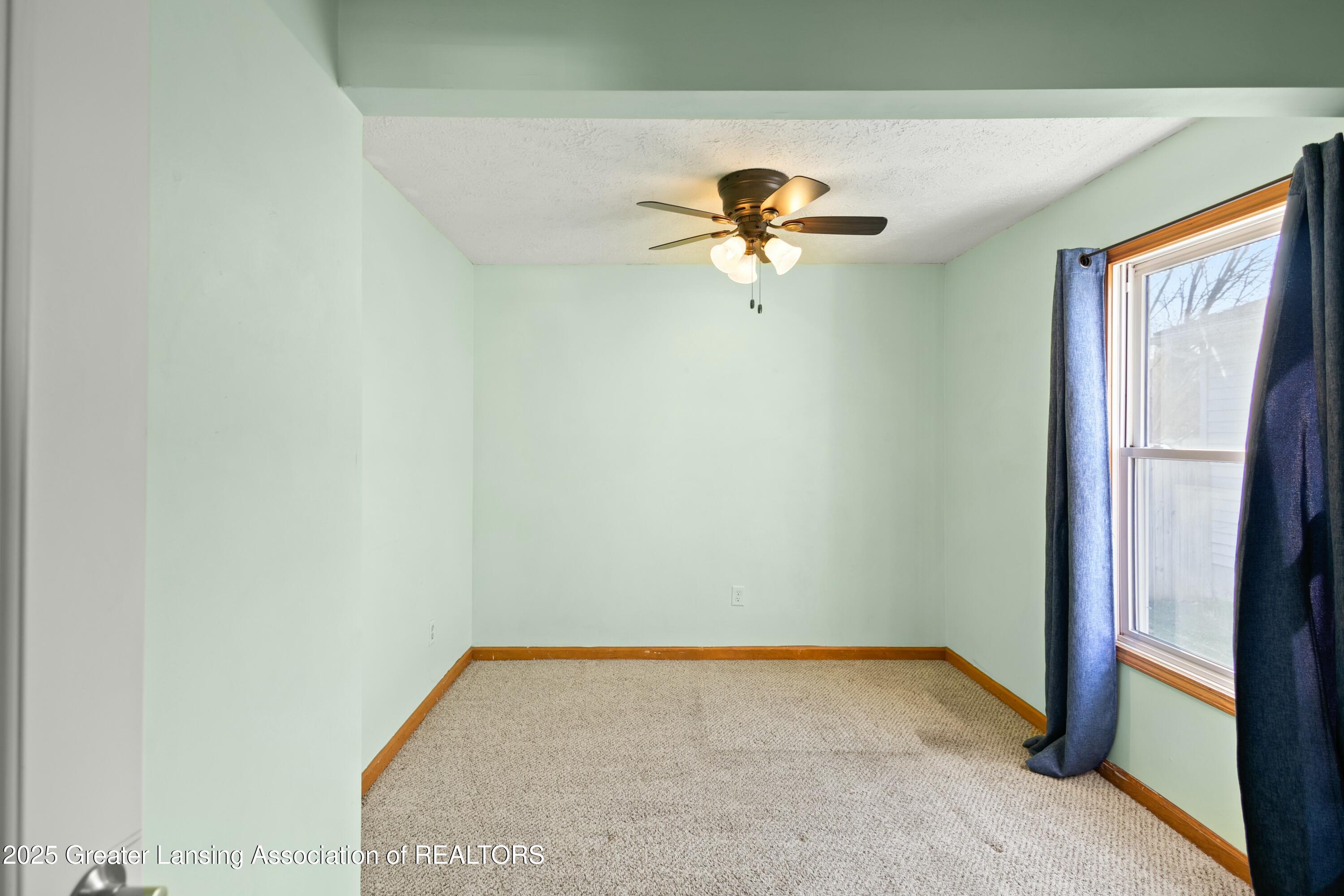 6174 Rutherford Avenue East Lansing, MI 48823 - Photo 25 of 42 tempImageUOg1Iu