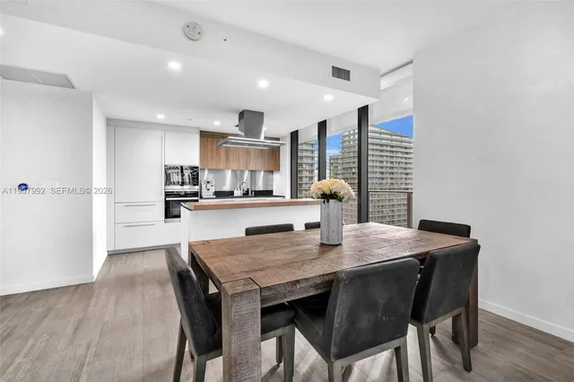 $8,500 | 1000 Brickell Plaza, Unit 3112, Miami, FL 33131