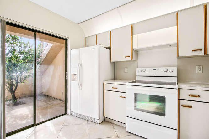 400 Club Circle, Unit 104 Boca Raton, FL 33487 - Photo 15 of 20 400 Club Cir Suite 104 Boca-small-005-13