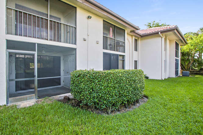 400 Club Cir Suite 104 Boca-small-018-18