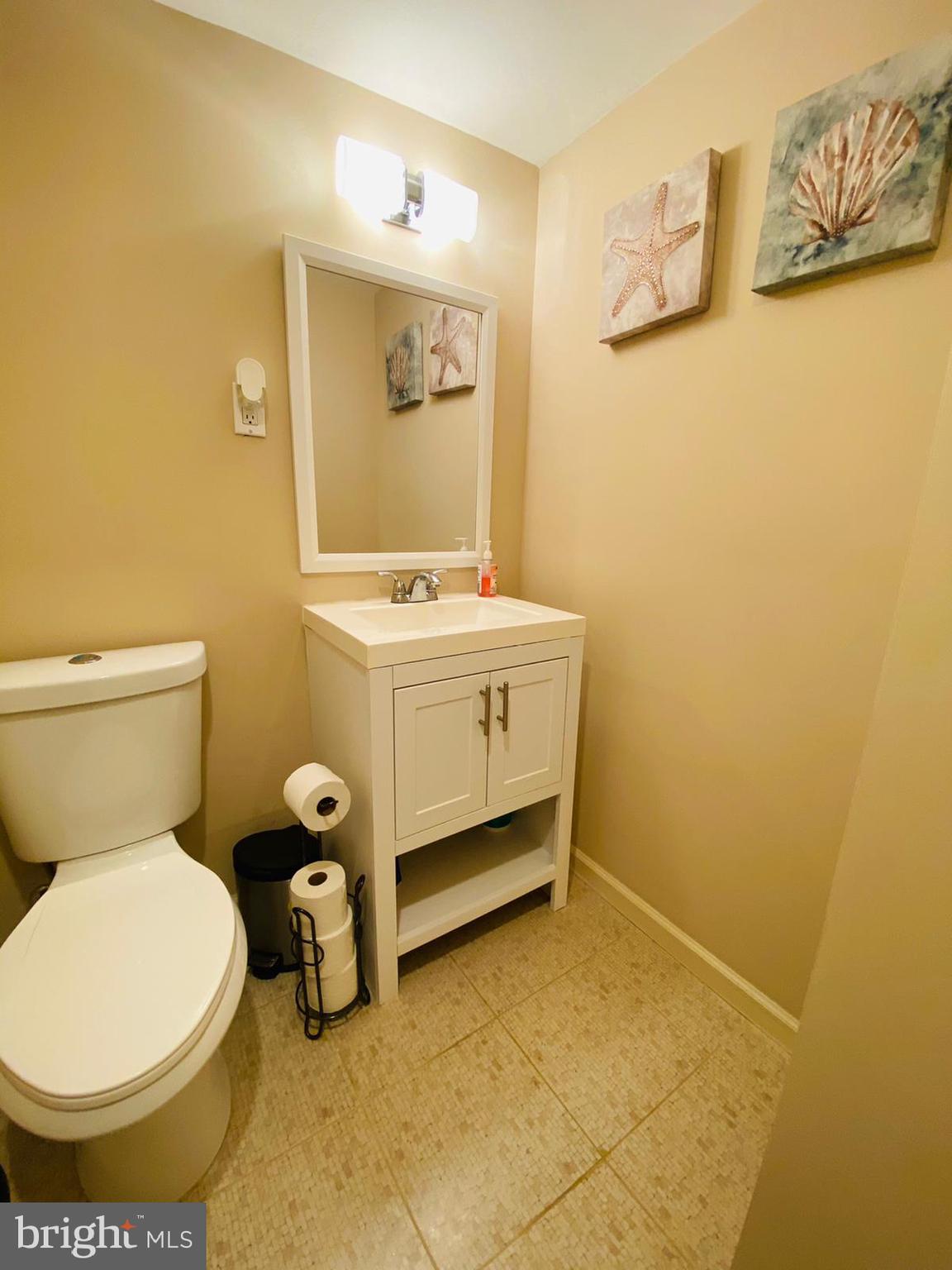 12149 Aster Road Philadelphia, PA 19154 - Photo 12 of 20