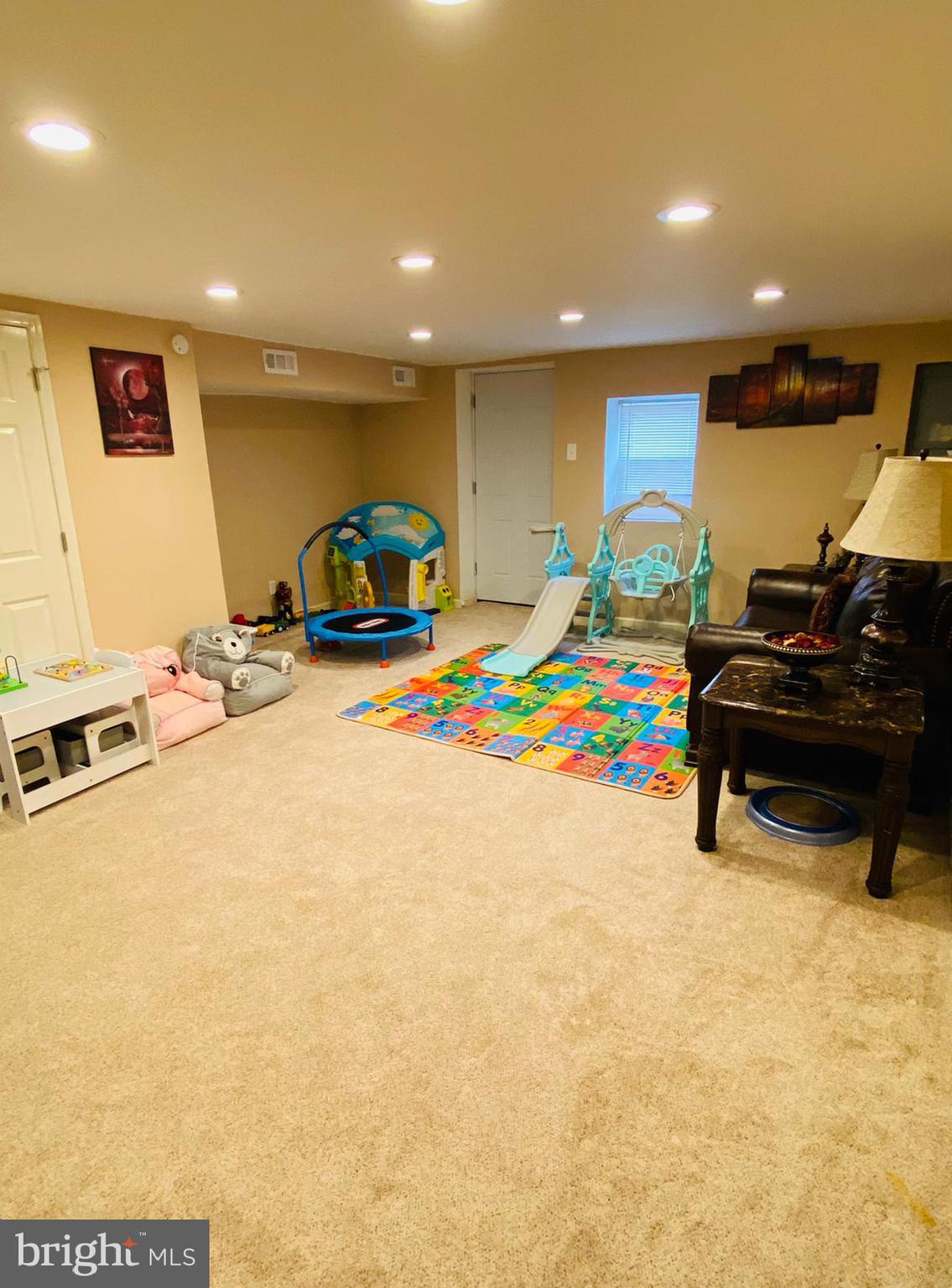 12149 Aster Road Philadelphia, PA 19154 - Photo 15 of 20