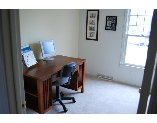 267 Tilden Road Scituate, MA 02066 - Photo 19 of 20 Gallery Image 19