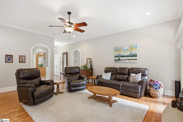 $675,000 | 510 Heron Cove Circle, Seneca, SC 29672