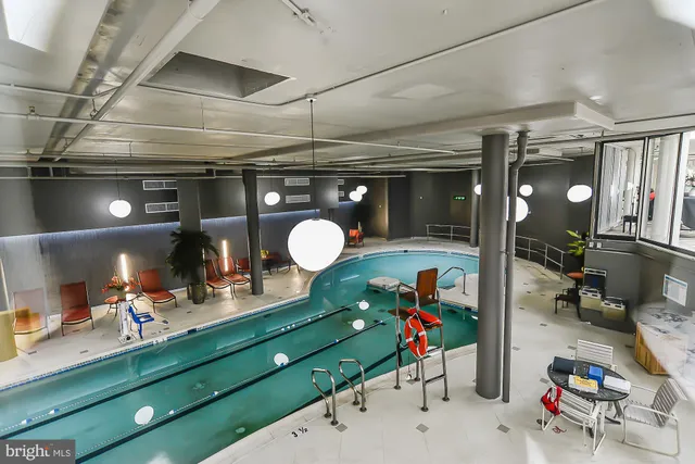 $559,900 | 8350 Greensboro Drive, Unit 517, McLean, VA 22102