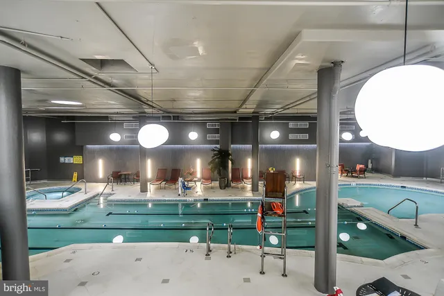 $559,900 | 8350 Greensboro Drive, Unit 517, McLean, VA 22102