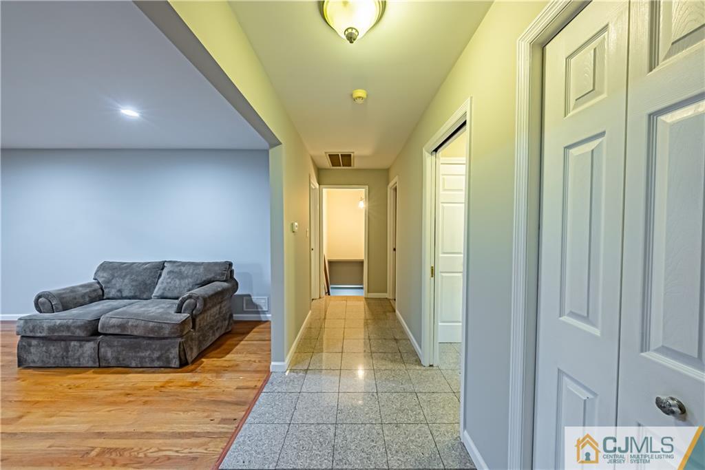 20 Starkin Road Milltown, NJ 08850 - Photo 11 of 66
