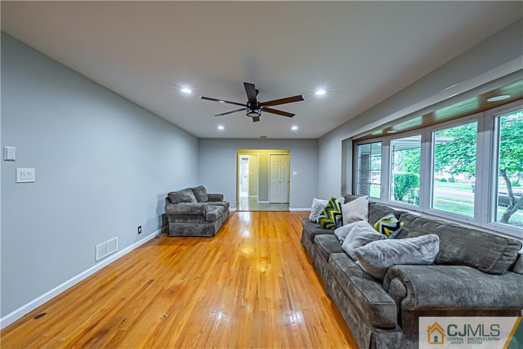 20 Starkin Road Milltown, NJ 08850 - Photo 17 of 66