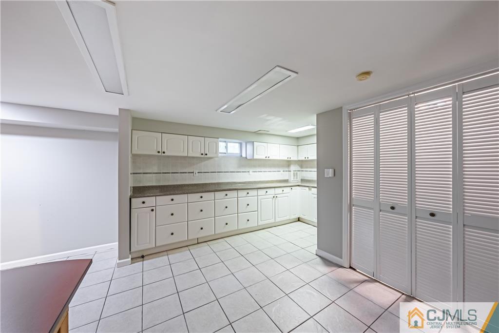 20 Starkin Road Milltown, NJ 08850 - Photo 31 of 66