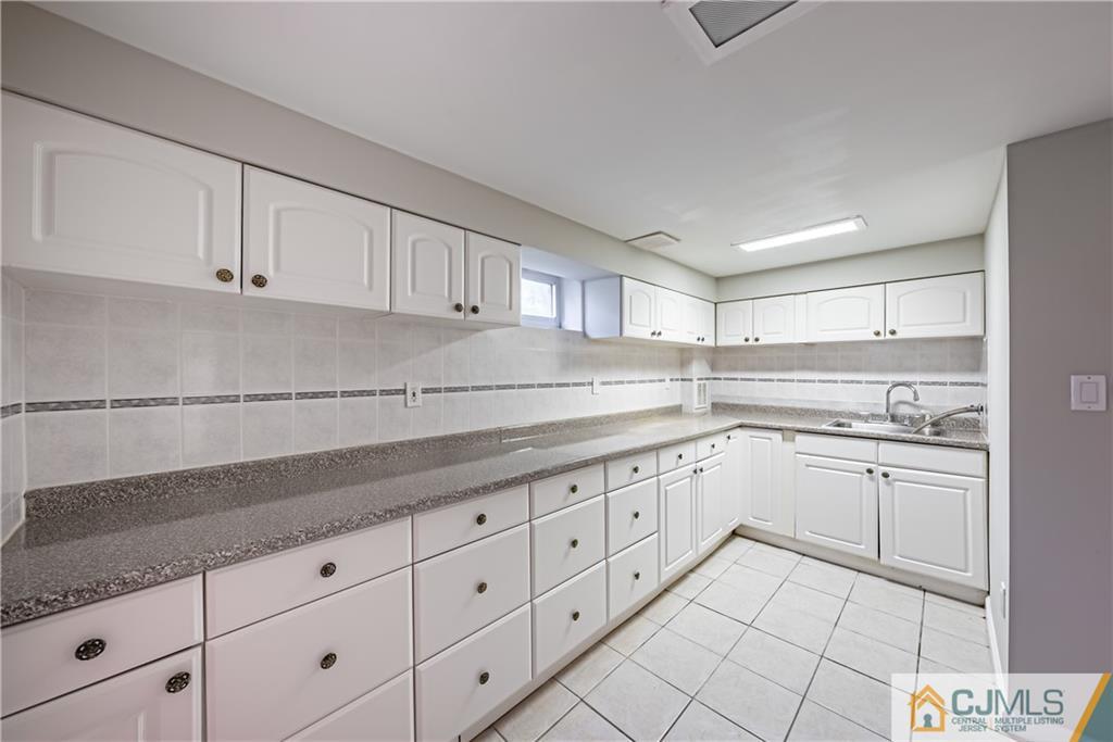 20 Starkin Road Milltown, NJ 08850 - Photo 32 of 66
