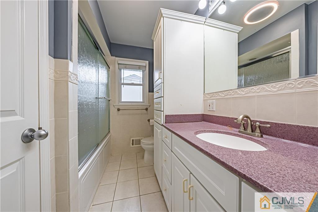 20 Starkin Road Milltown, NJ 08850 - Photo 40 of 66