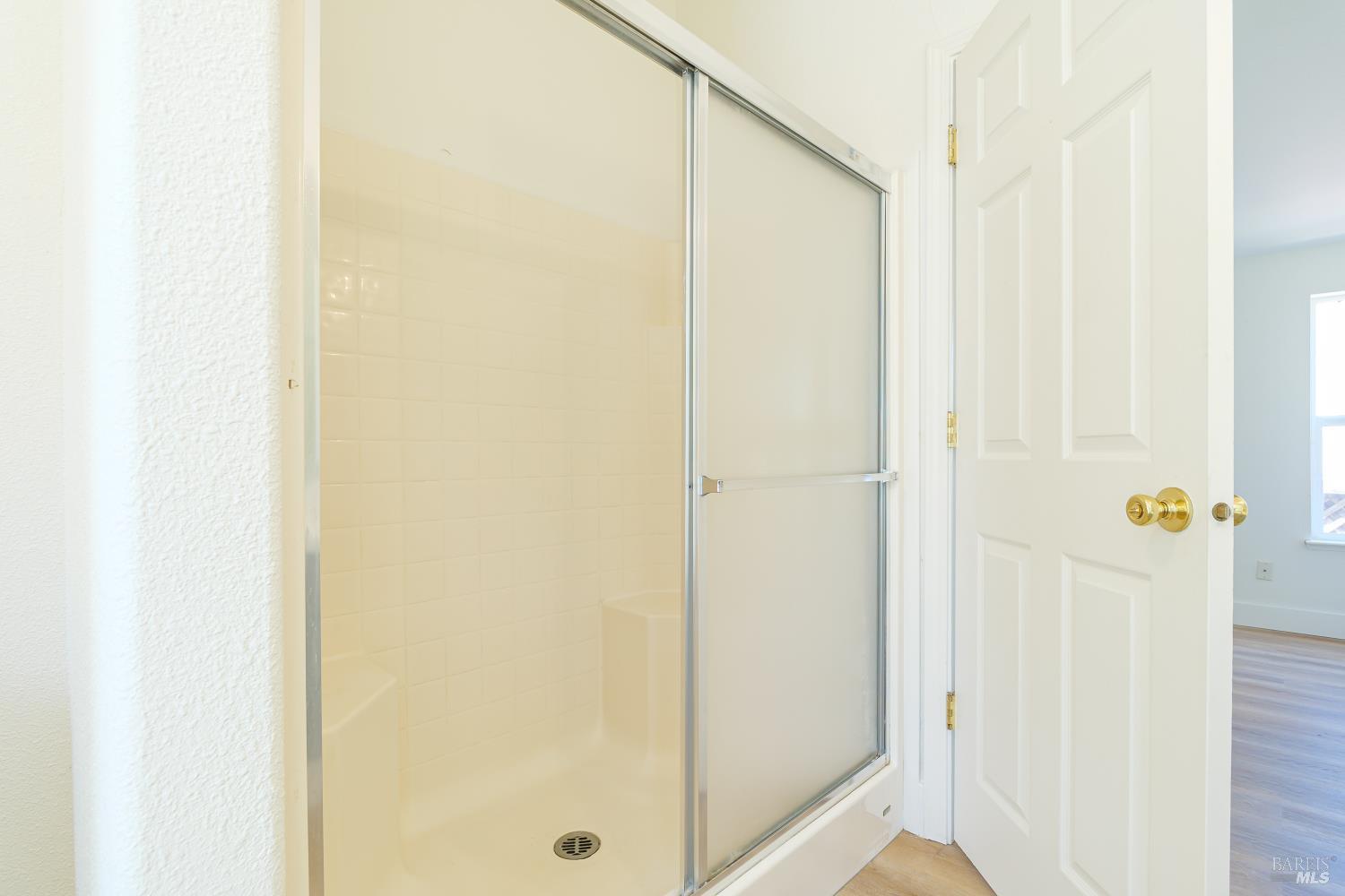 209 Yosemite Road San Rafael, CA 94903 - Photo 18 of 42