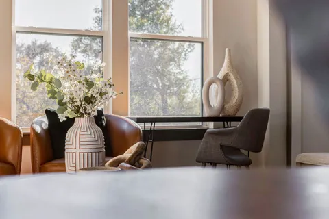 $529,000 | 4805 Paula, Houston, TX 77033