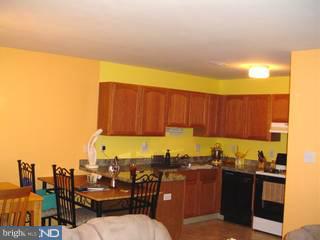 32 Meadow Rue Lane Sicklerville, NJ 08081 - Photo 2 of 6 Gallery Image 2