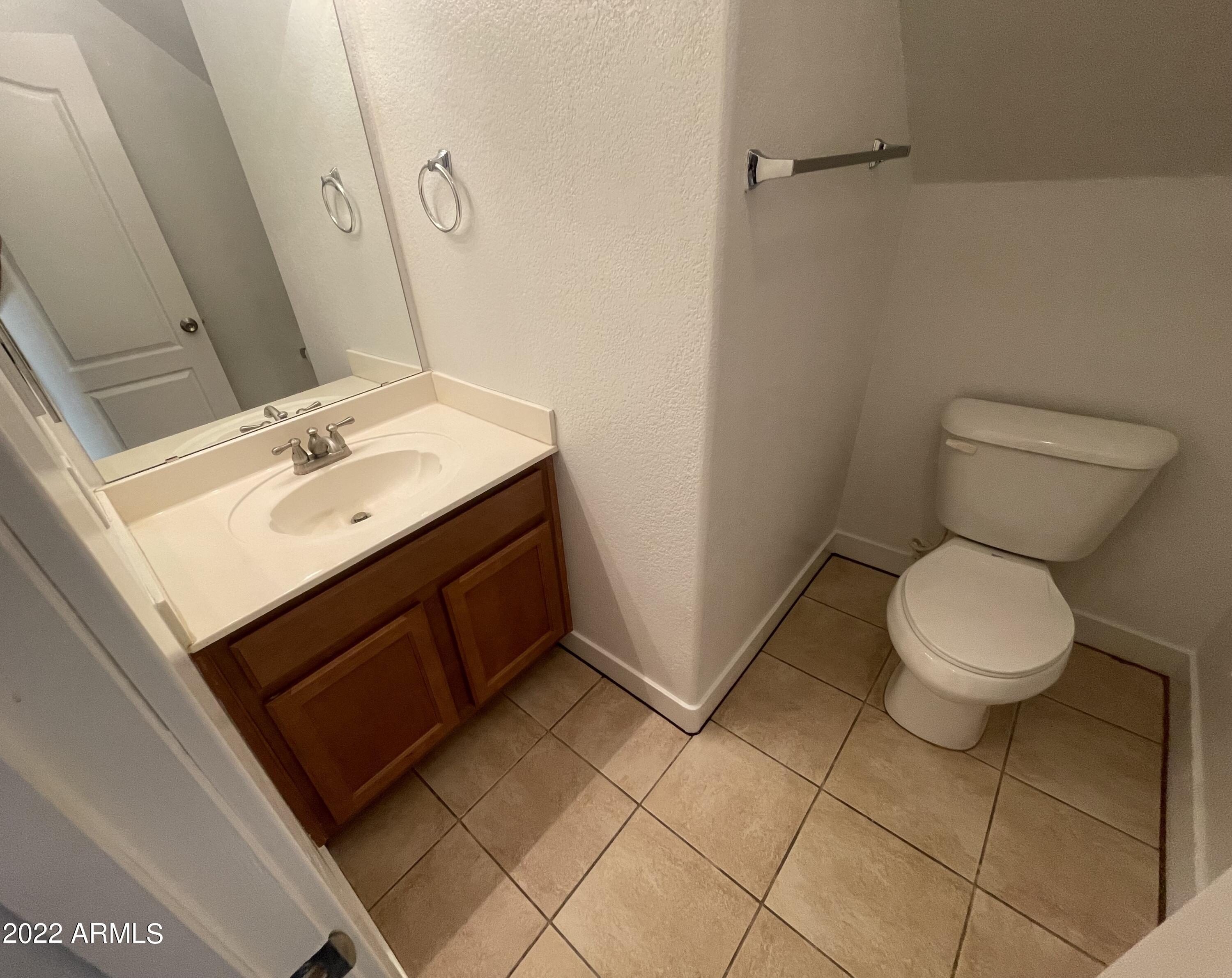 2401 East Rio Salado Parkway, Unit 1152 Tempe, AZ 85288 - Photo 16 of 21 Powder Room