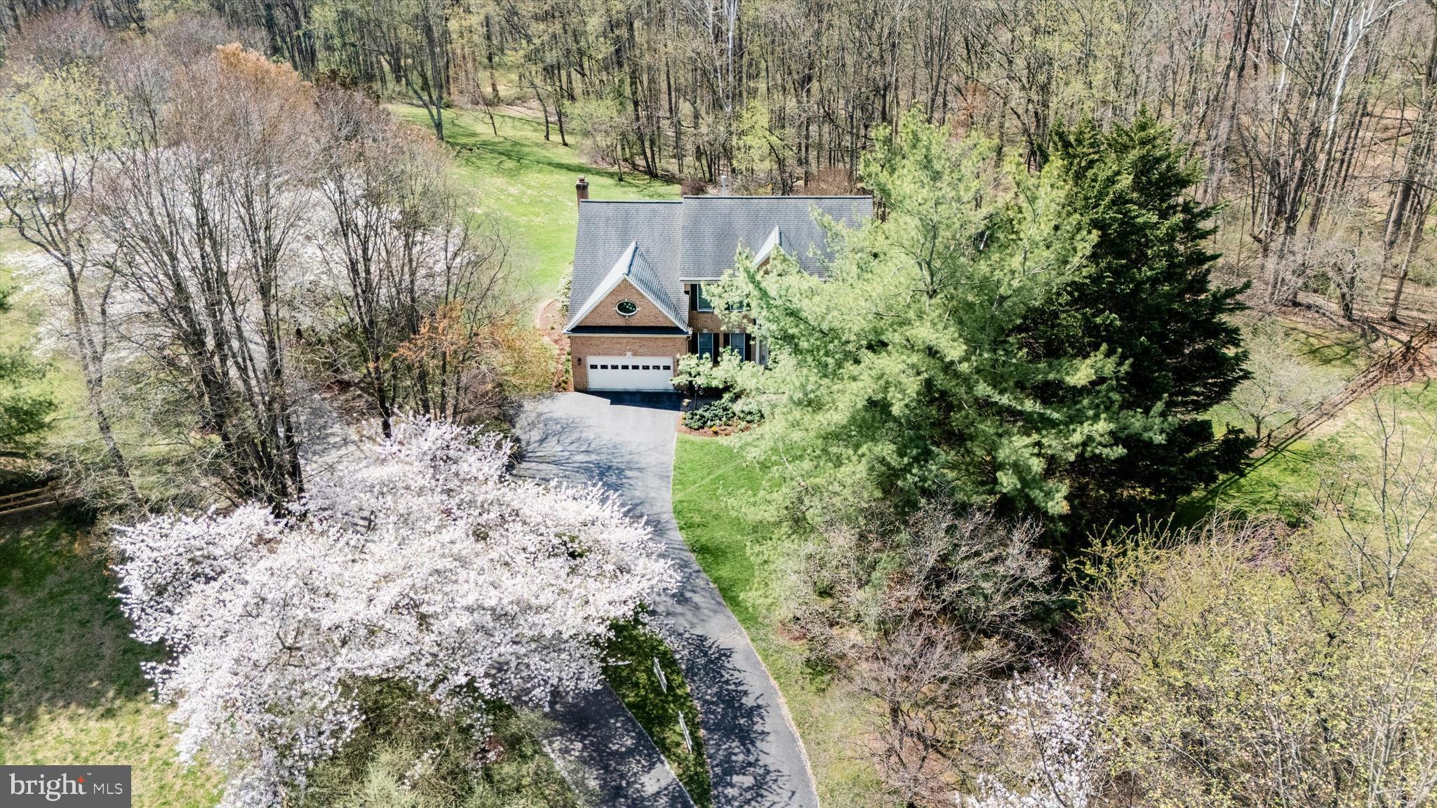 19808 Falling Spring Court Gaithersburg, MD 20882 - Photo 11 of 28