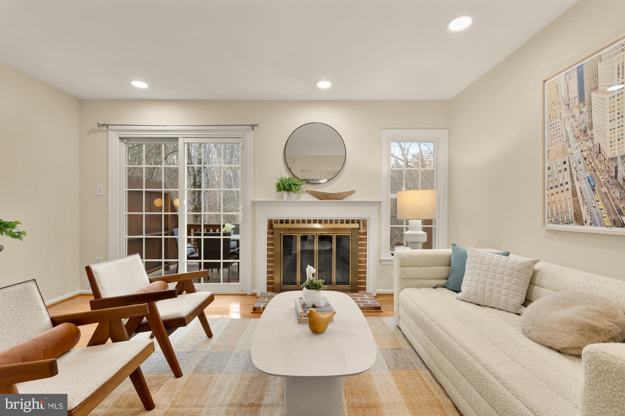 2446 South Walter Reed Drive, Unit B Arlington, VA 22206 - Photo 3 of 26 Inviting living space with natural light.