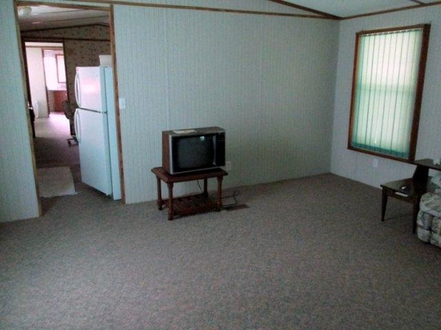 426 Reagan Valley Road Tellico Plains, TN 37385 - Photo 7 of 16 07-IMG_1045