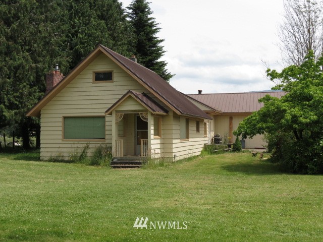 7134 Mission Road Everson, WA 98247 - Photo 1 of 17