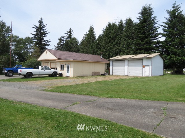 7134 Mission Road Everson, WA 98247 - Photo 5 of 17