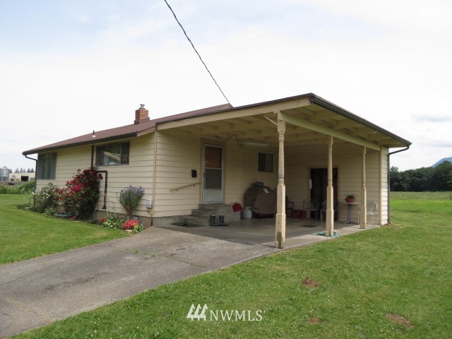 7134 Mission Road Everson, WA 98247 - Photo 6 of 17