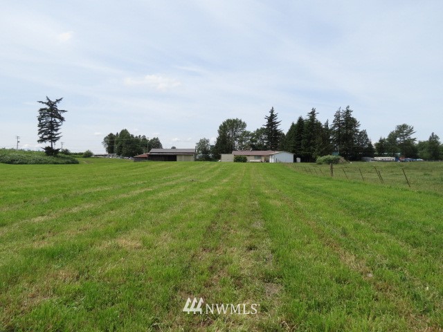 7134 Mission Road Everson, WA 98247 - Photo 8 of 17