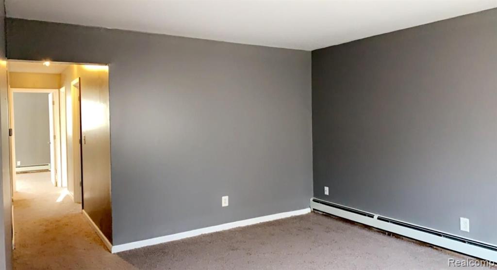 7036 Toepfer Road Warren, MI 48091 - Photo 7 of 11